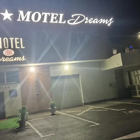 Hostel Dreams