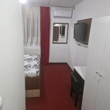 Hostel Dreams *